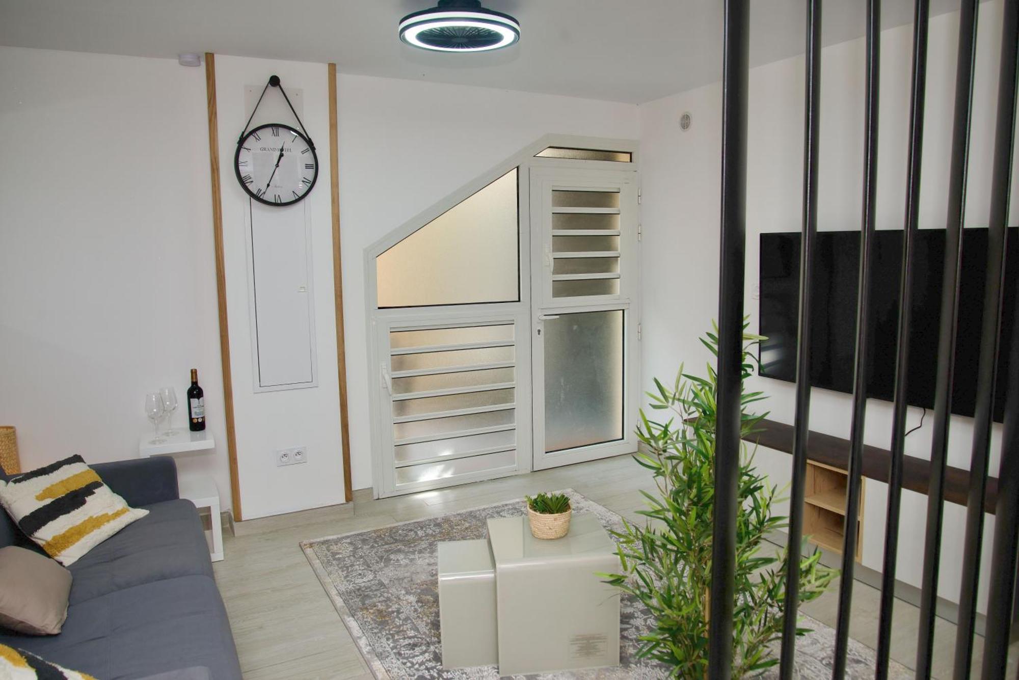 Appartement Chez Nathalie Et Jean Hugues à Le Onzieme Extérieur photo